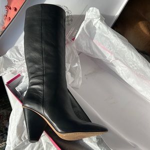 🆕 NIB Vince Camuto Black Pointed Toe Boots